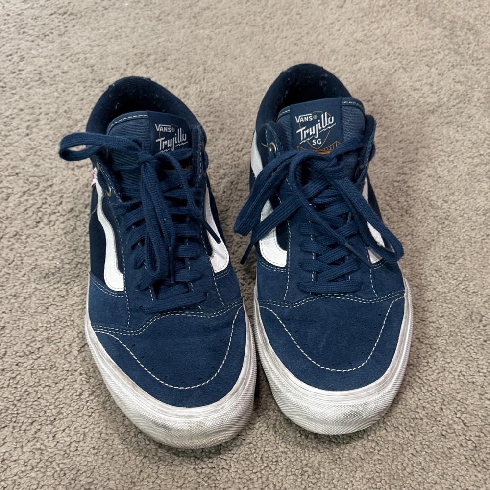 Vans Men's Navy and White Sneakers
